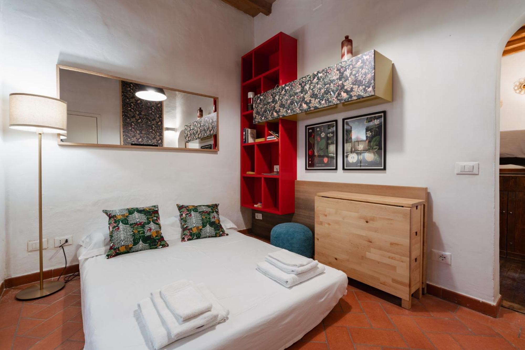 Charming In The Heart Of Santo Spirito Apartamento *