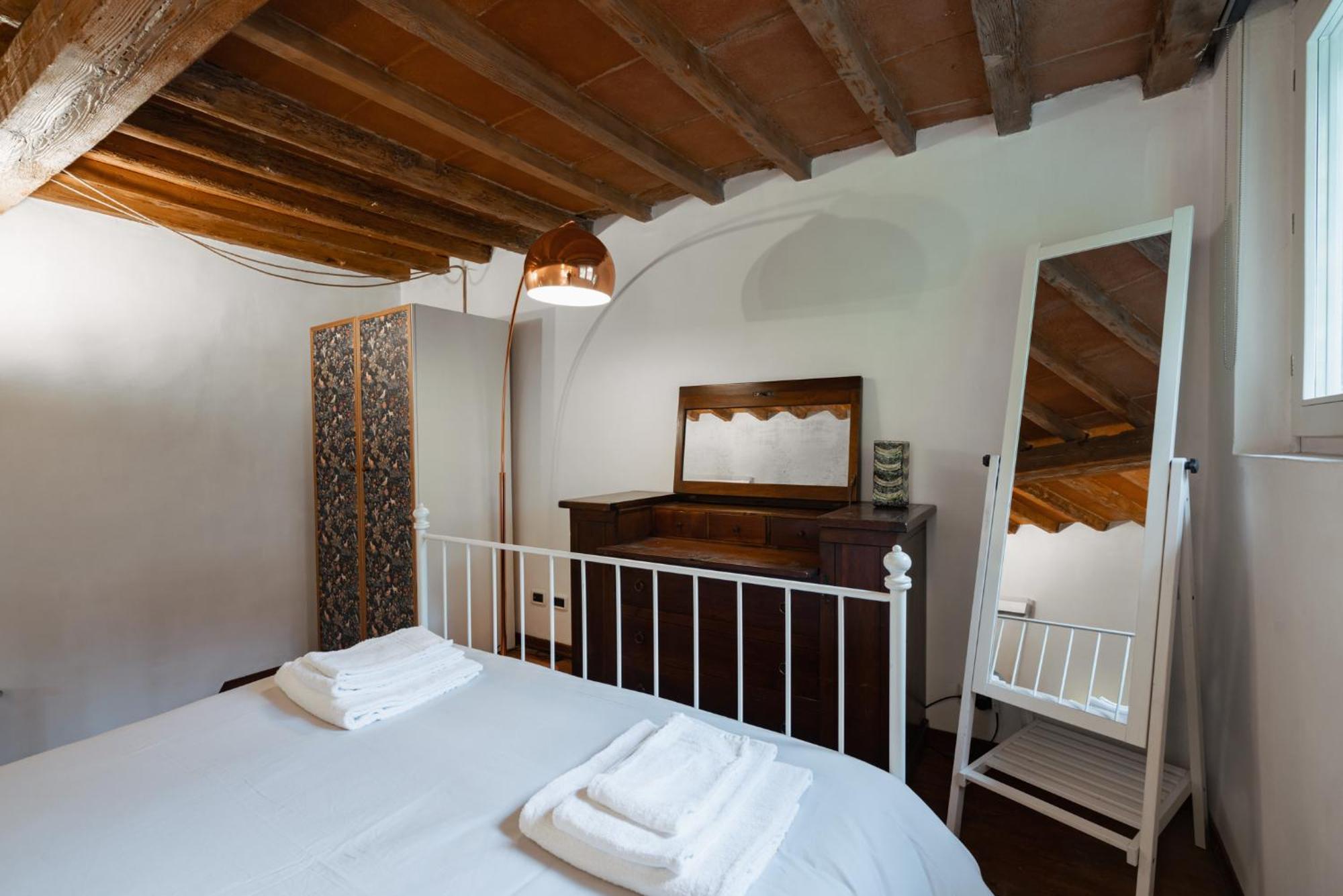 Charming In The Heart Of Santo Spirito Apartamento Florencia