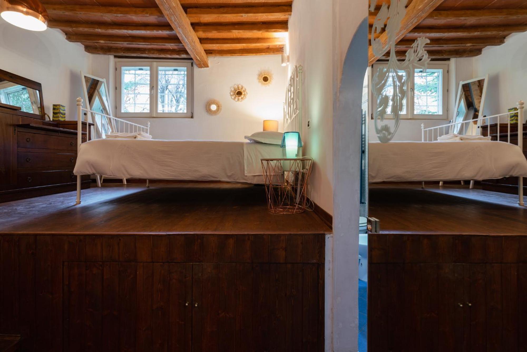 Charming In The Heart Of Santo Spirito Florencia